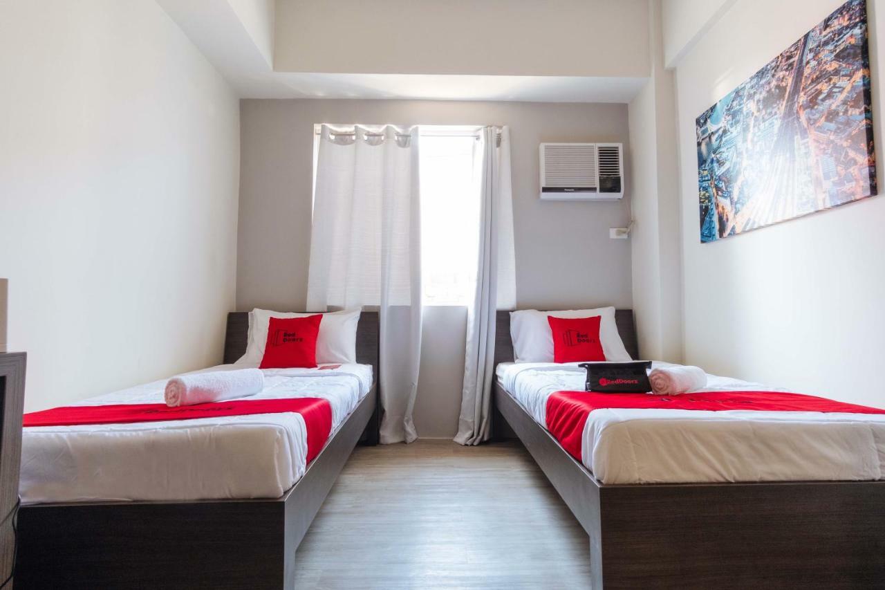 מלון מנילה Reddoorz Premium @ Vista Heights Legarda מראה חיצוני תמונה